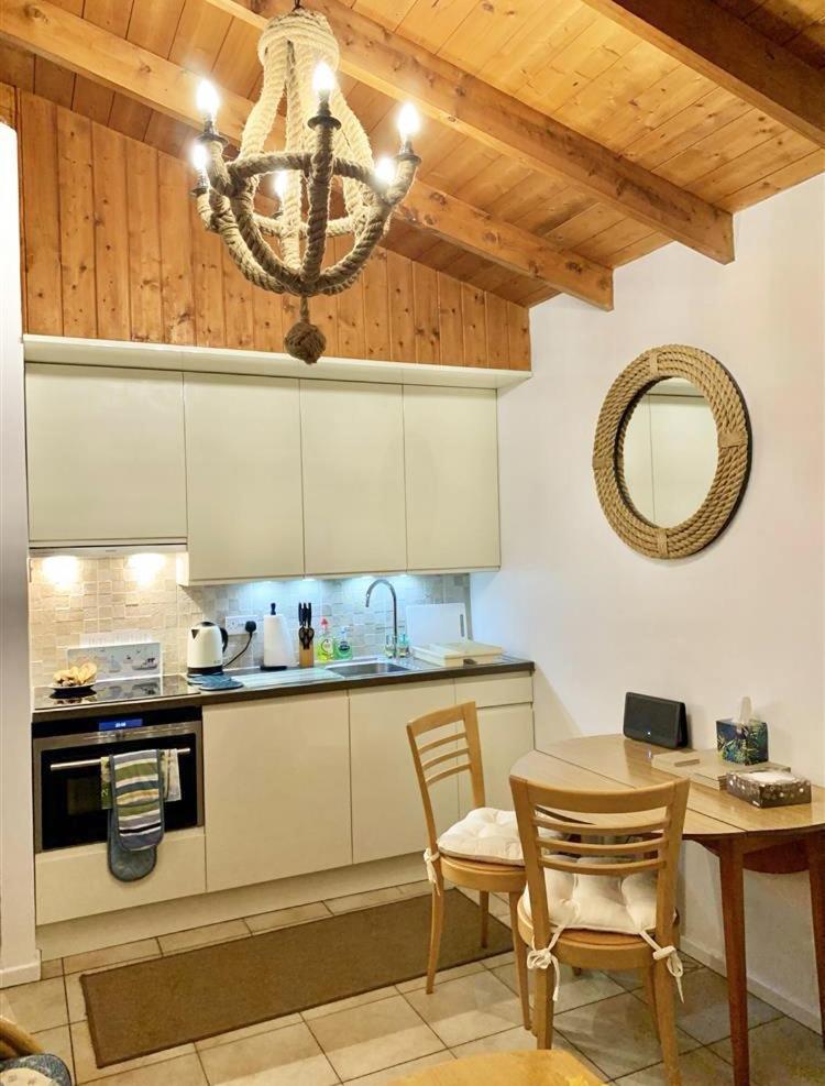 Apartmán Harbour Haven: Spectacular Views Porthmadog Exteriér fotografie