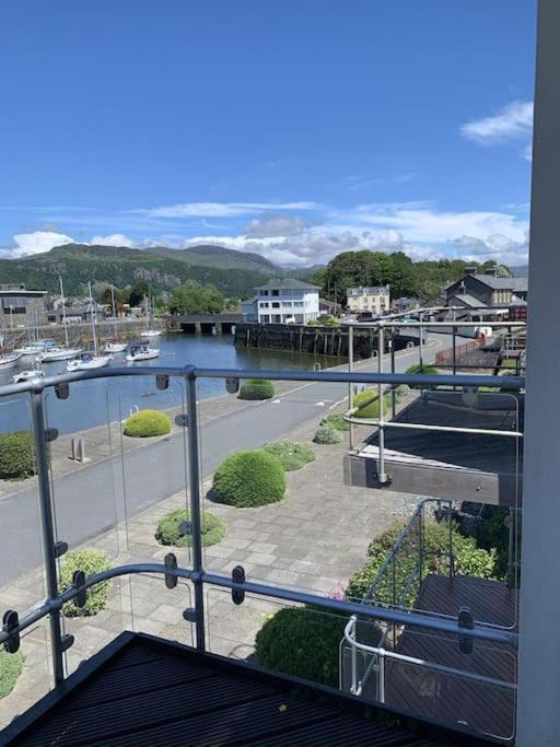 Apartmán Harbour Haven: Spectacular Views Porthmadog Exteriér fotografie